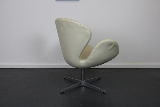 Image 1 of Fritz Hansen Swan Chair, Ivory Leather