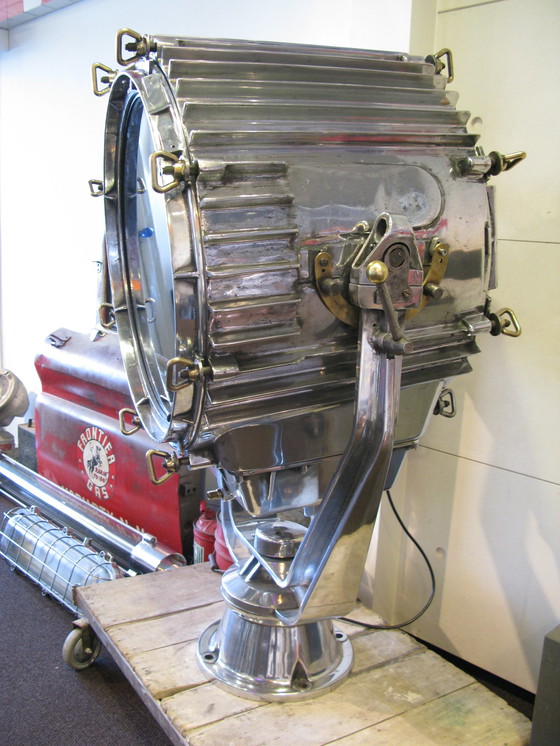 Image 1 of Projecteur d'époque