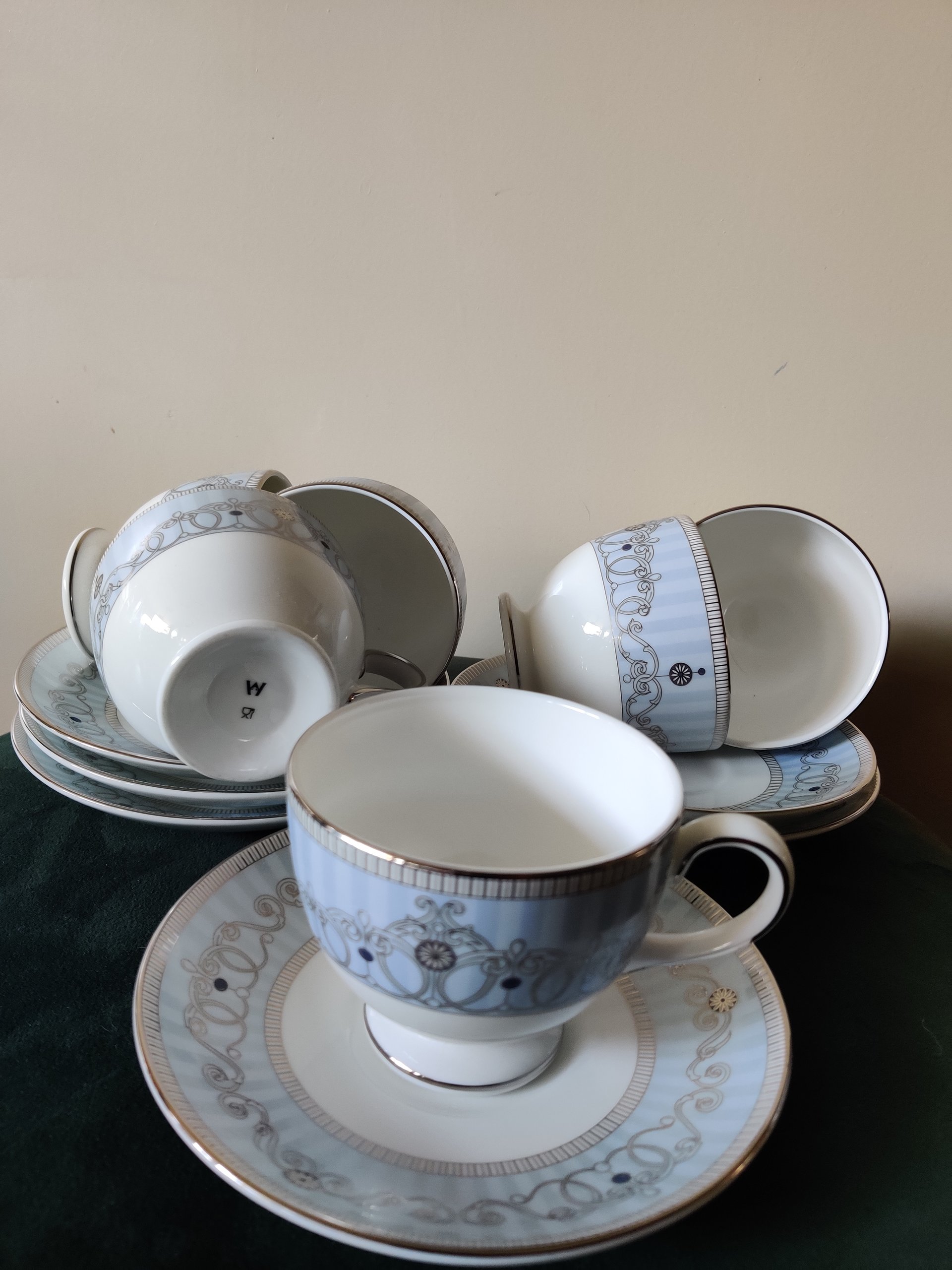 人気デザイナー Wedgwood 【美品】WEDGWOOD 6x ALEXANDRA cup