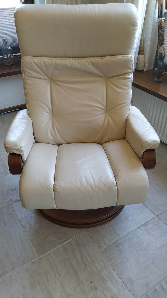 Image 1 of Relax armchair Himolla Zerostress