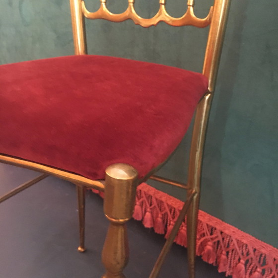 Image 1 of Chaise Chiavari en velours rouge cuivré