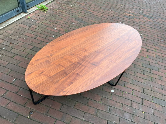 Image 1 of Table basse Montis Flint en bois de noyer