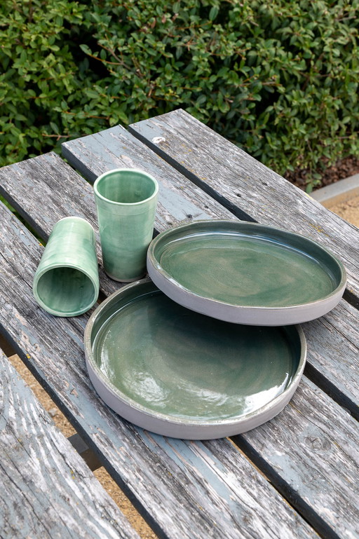 Custom made tableware