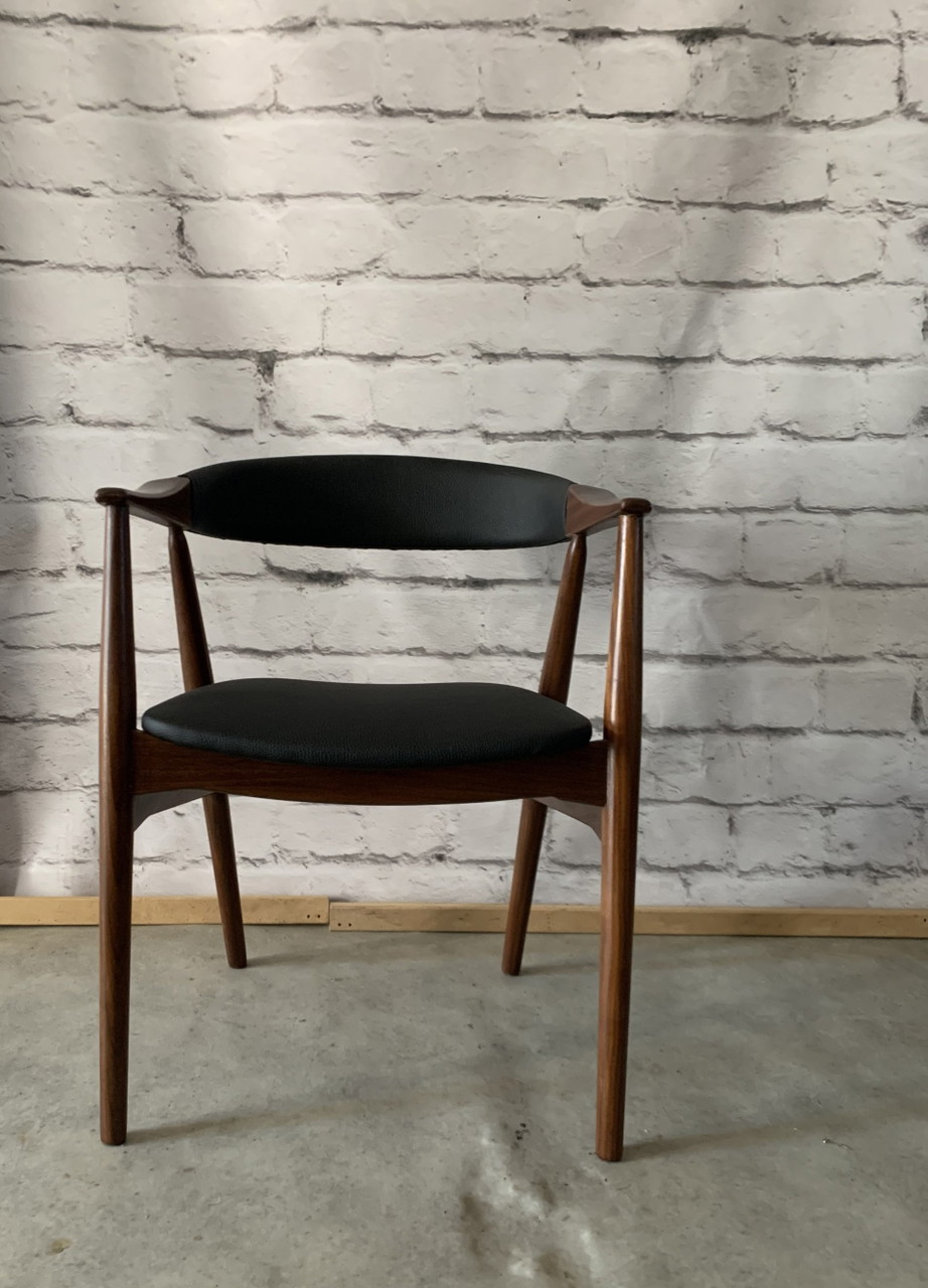 Silla Farstrup Møbler