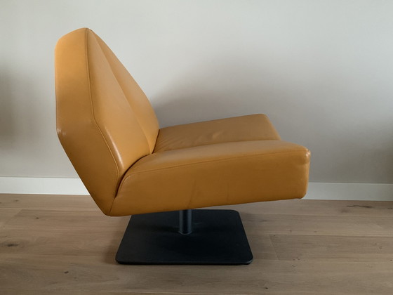 Image 1 of 2 Leolux Wibber armchairs