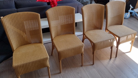 Image 1 of 4x dining room chairs