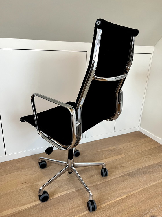 Image 1 of Vitra EA 119 Chaise de bureau