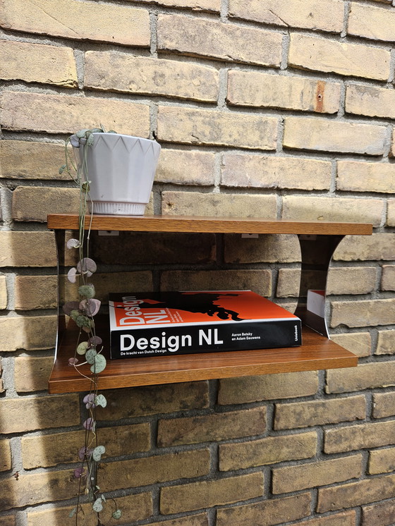 Image 1 of Étagère murale vintage