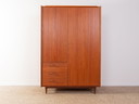 armoire vintage