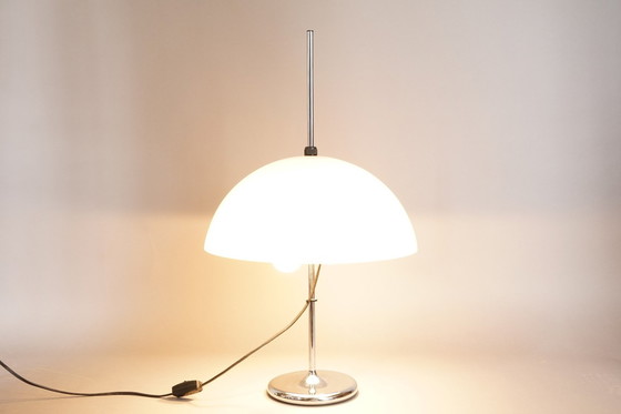 Image 1 of White Space Age Tulip Lamp, 1970s