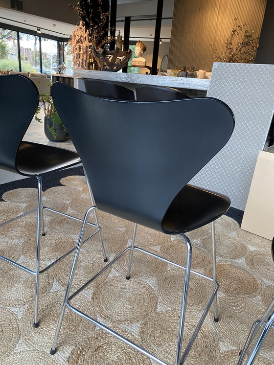 Image 1 of Fritz Hansen butterfly bar stools