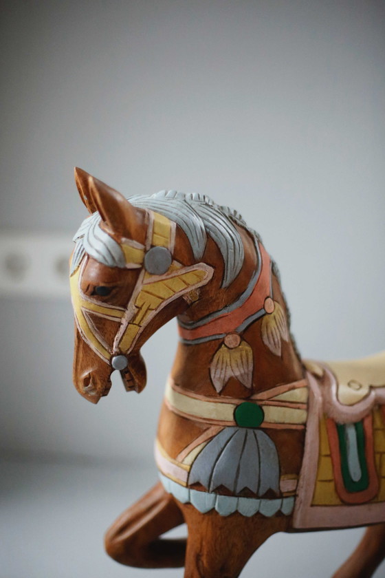 Image 1 of True Vintage Cheval en bois peint à la main Jouet Cheval en bois