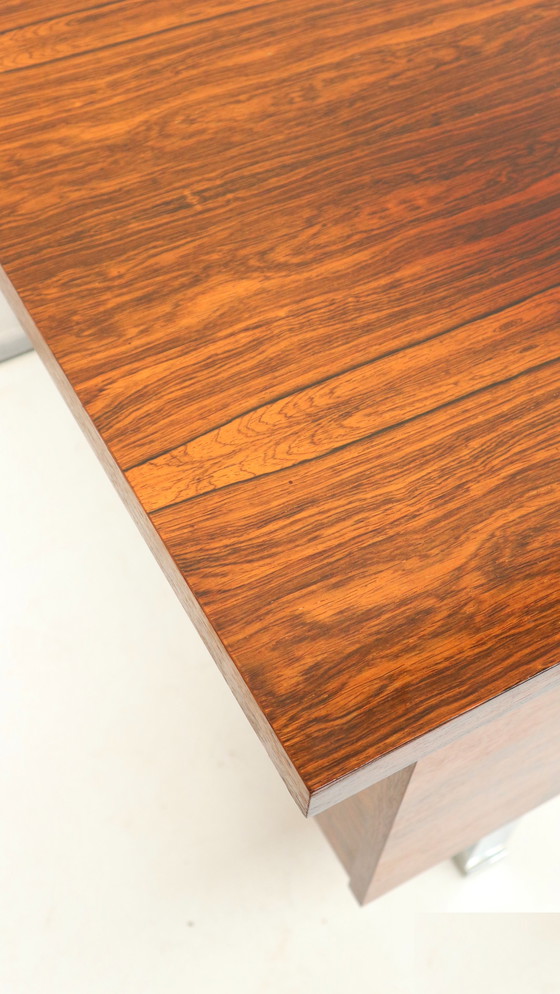 Image 1 of Grand bureau d'angle en palissandre rio vintage rare / bureau de direction des années 1960