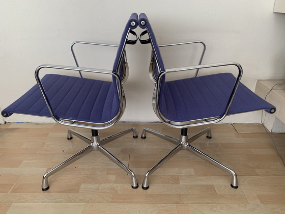 Image 1 of 2x Vitra office chair