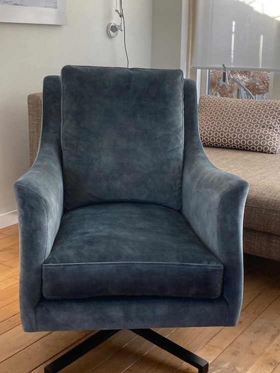 Image 1 of Belazza Grande Swivel Armchair