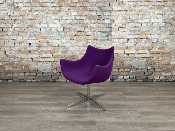 Image 1 of The Padova Basket purple armchair