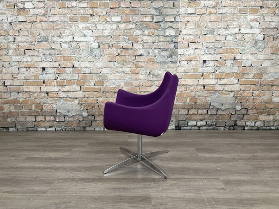 Image 1 of The Padova Basket purple armchair