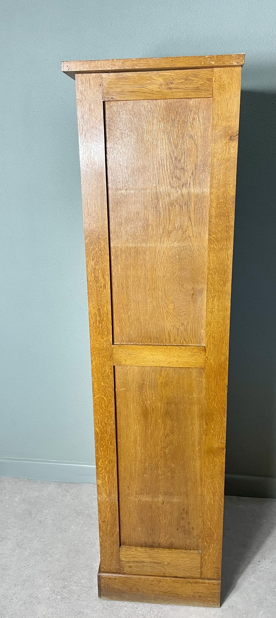 Image 1 of Armoire à volets Art déco