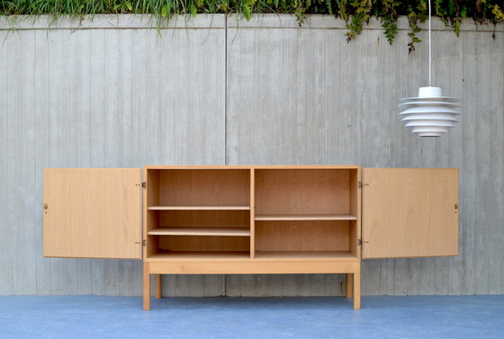 Image 1 of Børge Mogensen oak dresser 29D010