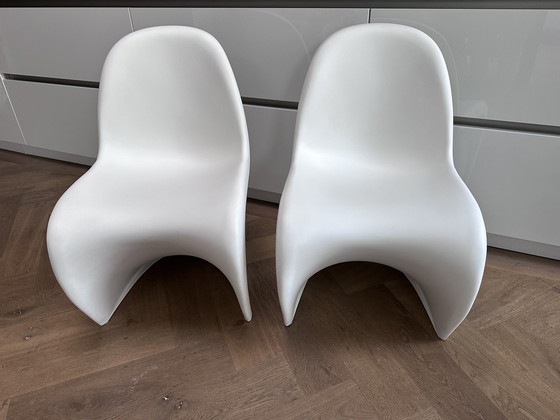 Image 1 of 2x Vitra Panton dining room chair