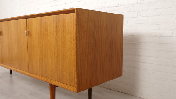 Image 1 of Vintage sideboard | 240cm | Sleek design