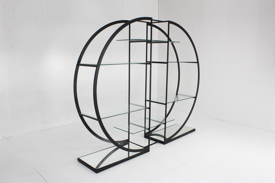 Image 1 of Vintage room divider round display case