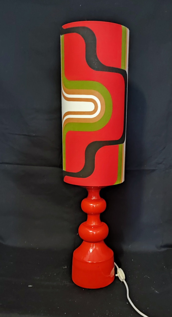 Vintage table lamp with shade