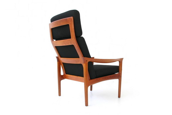 Image 1 of Glostrup Mid-Centtury Danish Teak Lounge Chair attribuee a Illum Wikkelso, new cover, new straps