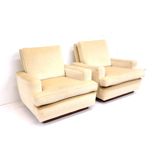 Image 1 of Set of 2 vintage armchairs with cream velvet upholstery made in the 1970s
