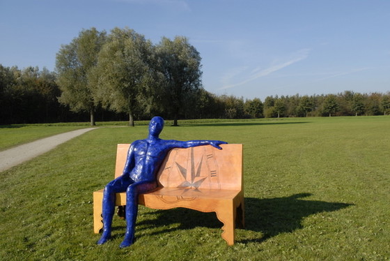 Image 1 of Sylvia Verschuren - Life-size Bench