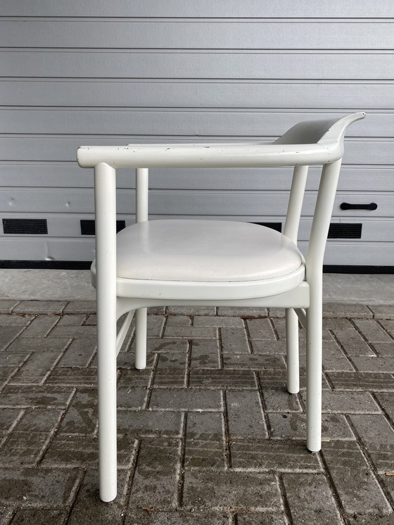 Image 1 of Chaise vintage au design scandinave