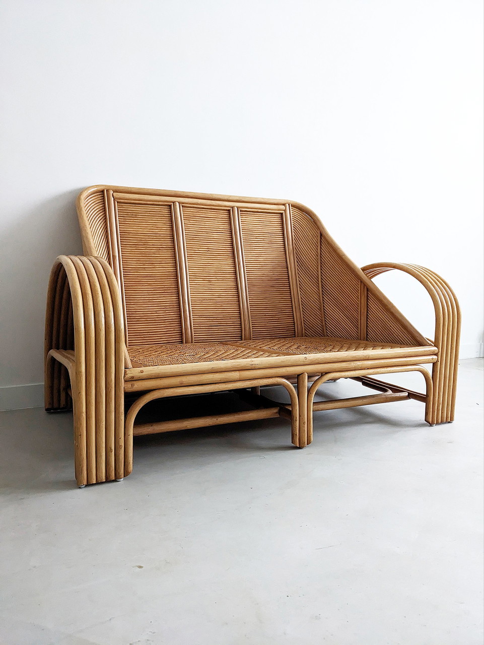 Chaise longue en rotin vintage