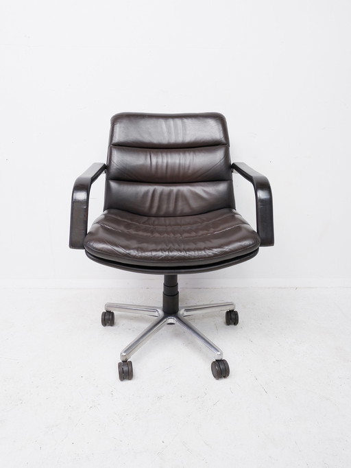 Artifort office chair, leather