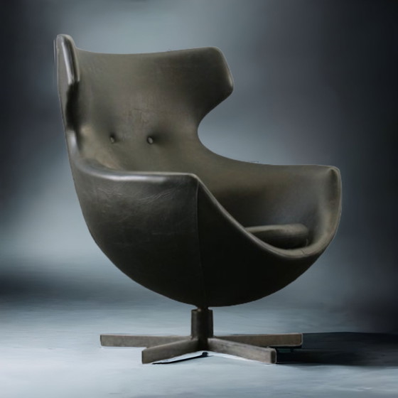 Image 1 of Meurop by Pierre Guariche Egg Chair Jupiter