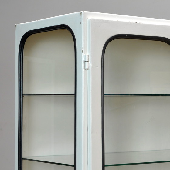 Image 1 of Armoire à pharmacie vintage, 1970