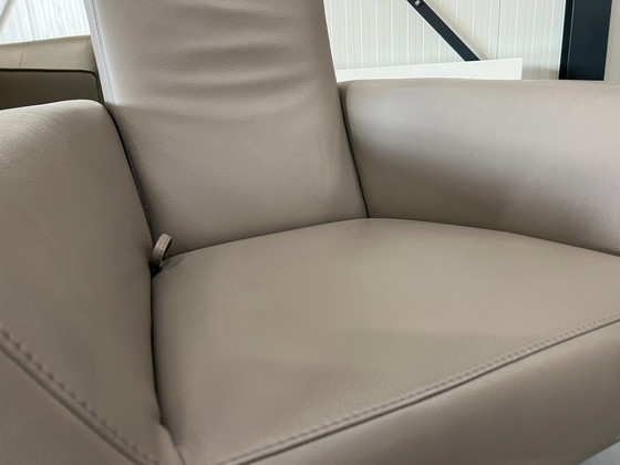 Image 1 of Leolux Elixir armchair gray leather 