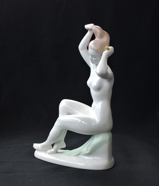 Image 1 of Jenő Hanzély Naked Woman sitting