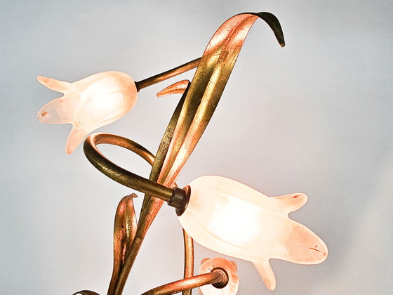Image 1 of LS Italy - Vintage - gilded brass - Hollywood Regency style - tulips - table lamp - 1980's
