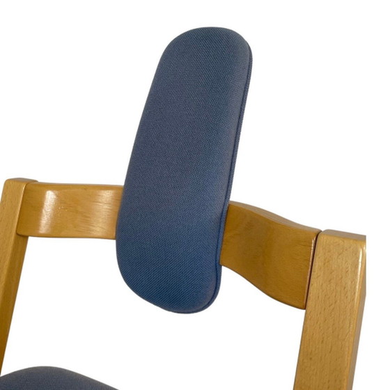 Image 1 of Peter Opsvik - Varier - Pendulum - Ergonomically shaped Rocking chair - Light oak and blue upholstery