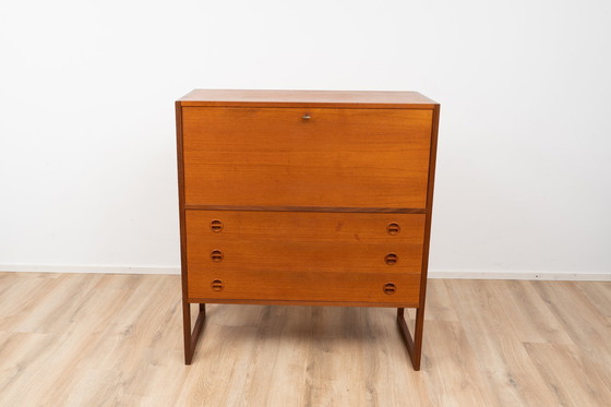 Image 1 of Danish wooden Highboard