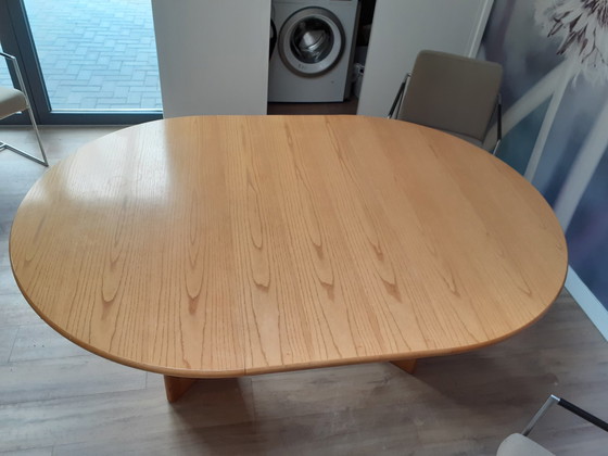 Image 1 of Lasko round dining table