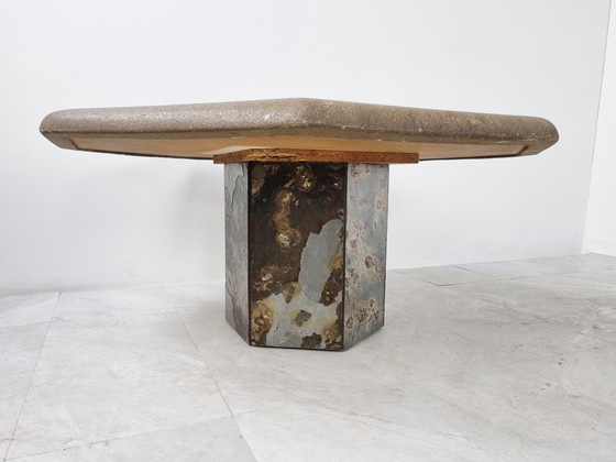 Image 1 of Table basse en ardoise brutaliste, 1970