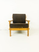 Vintage lounge chair