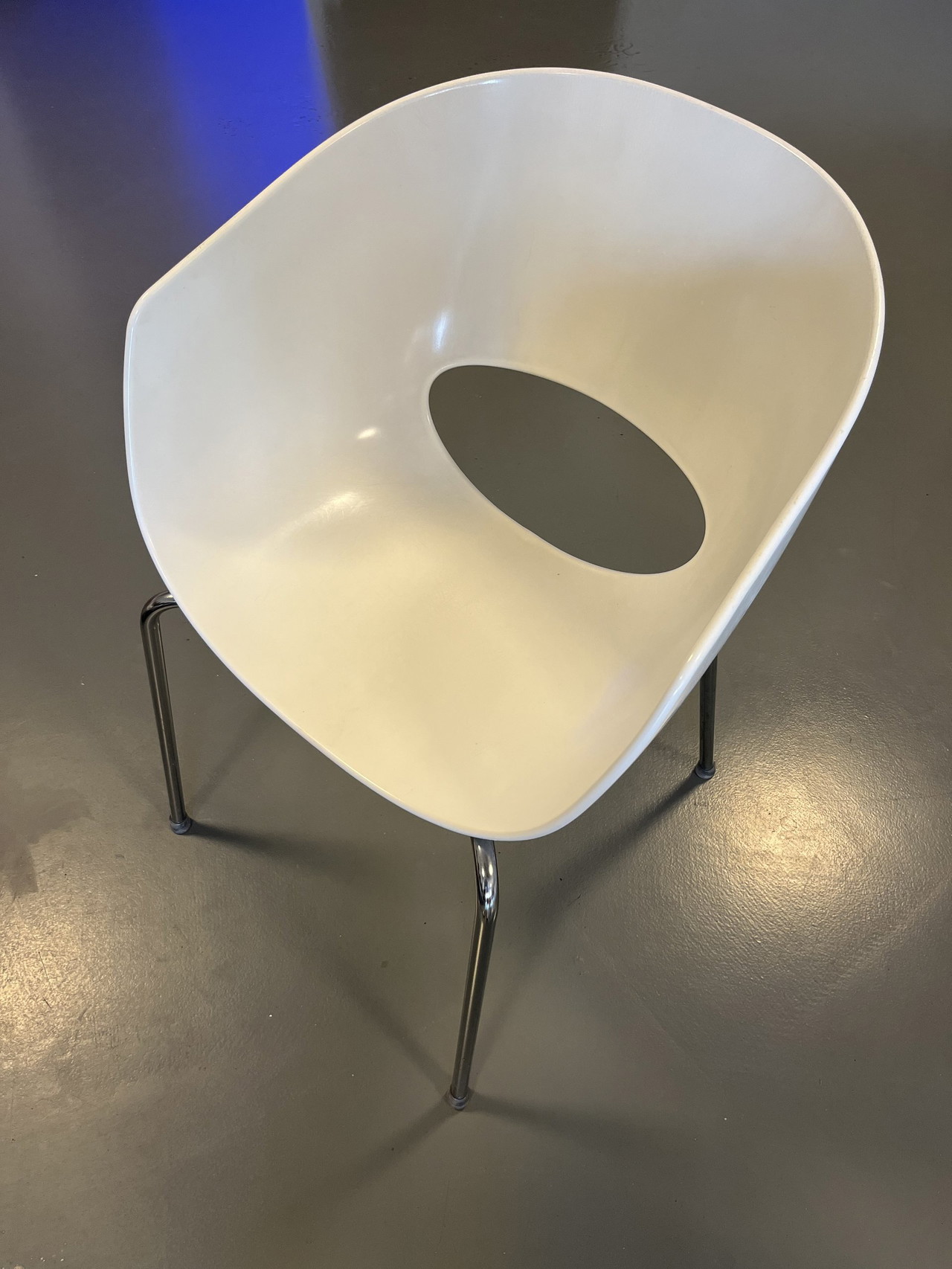 8 Sintesi Orbit Large chairs | €100 | Whoppah