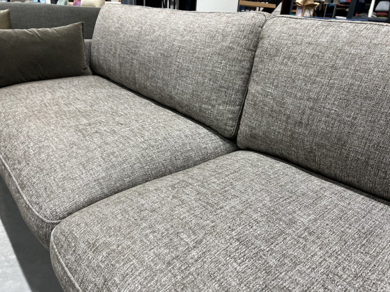 Image 1 of New Rolf Benz Liv Sofa fabric l252