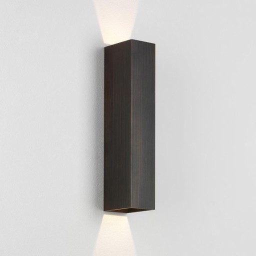 Astro Kinzo 300 wall lamp