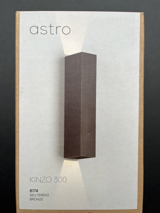 Image 1 of Lampe murale Astro Kinzo 300