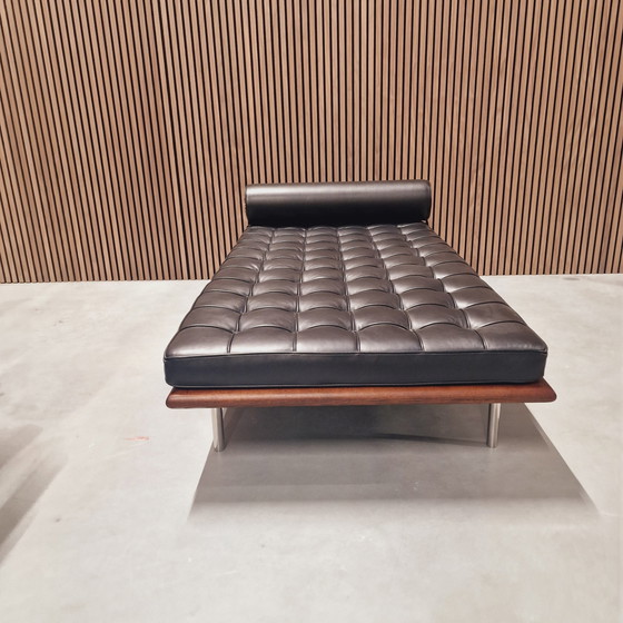 Image 1 of Knoll Barcelona Daybed