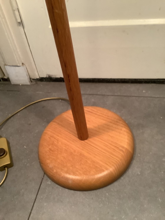 Image 1 of Lampadaire vintage ajustable en pin danois avec abat-jour en plastique