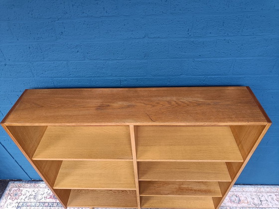 Image 1 of Bibliothèque en chêne vintage